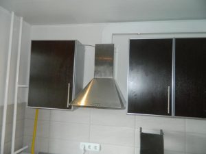 Установка вытяжки на кухне в Новочеркасске